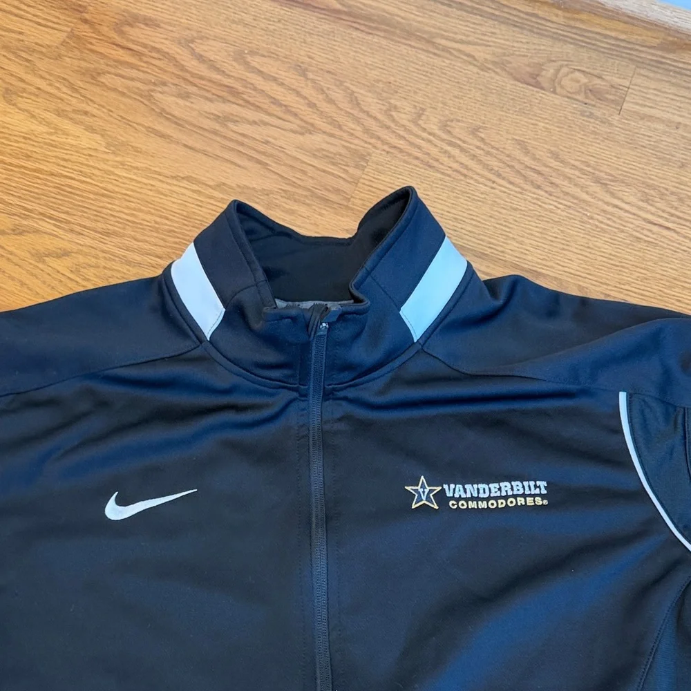 Nike Dri- Fit Vanderbilt Commodores Black and White Zip Up Jacket